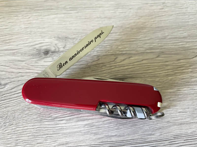 Couteau Suisse Victorinox Huntsman personnalisé